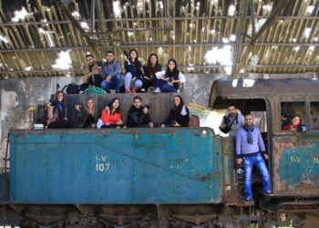 “Introduction to Photography” – April’s Workshop (“مقدمة في التصوير” – ورشة عمل في ابريل نيسان)