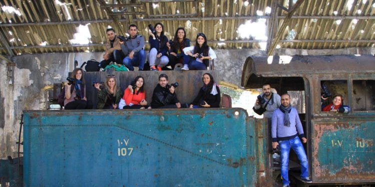 “Introduction to Photography” – April’s Workshop (“مقدمة في التصوير” – ورشة عمل في ابريل نيسان)