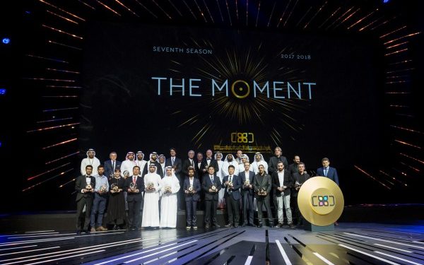 سمو الشيخ منصور بن محمد بن راشد آل مكتوم يكّرم الفائزين بالدورة السابعة للجائزة “اللحظة”