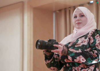 المصورة لبانة فهيم في إدارة تصوير فيلم الاحتيال