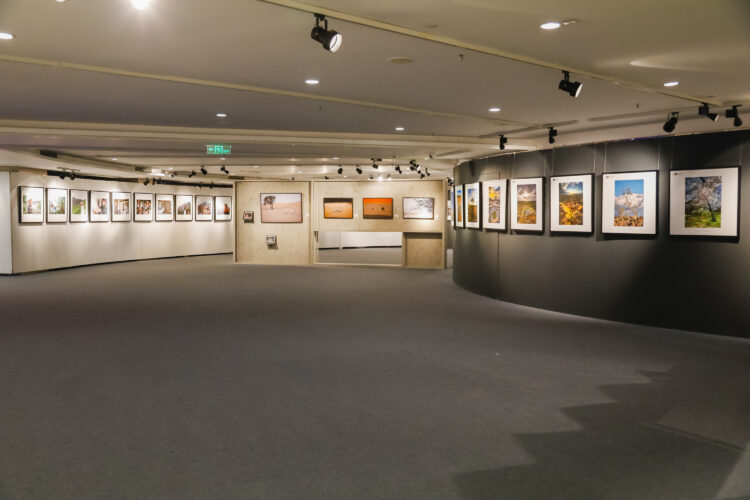 Heads of Photographic Societies Exhibition at the China Millennium Memorial World Art Center in Beijing from October 21 to 29