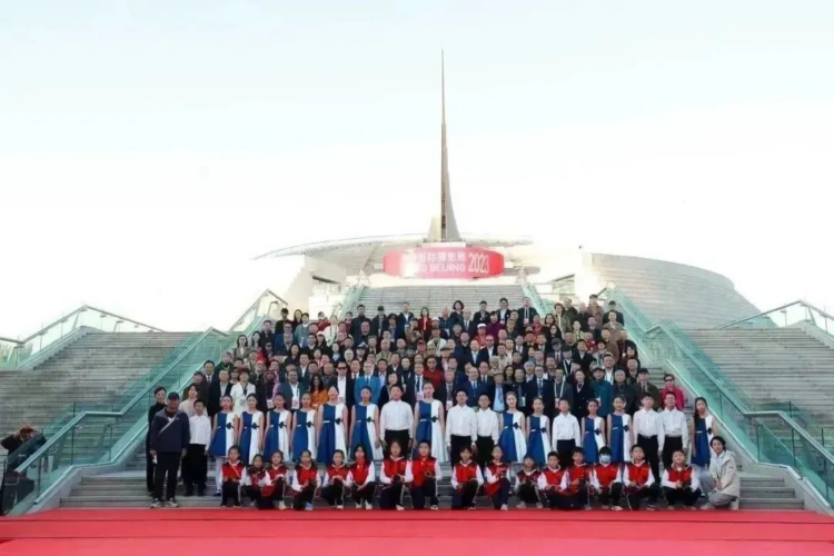 Heads of Photographic Societies Exhibition at the China Millennium Memorial World Art Center in Beijing from October 21 to 29