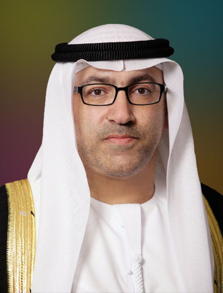 عبد الرحمن بن محمد العويسرئيس مجلس الأمناء