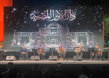 افتتاح الصالون العام لقطاع الفنةالتشكيلي  الدورة ٤٤