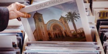 جلال …الصحراوي العاشق لفن التصوير