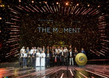 سمو الشيخ منصور بن محمد بن راشد آل مكتوم يكّرم الفائزين بالدورة السابعة للجائزة “اللحظة”