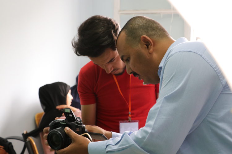 الدورة التكوينية في فن التصوير الفوتوغرافي الاحترافي اليوم الثاني