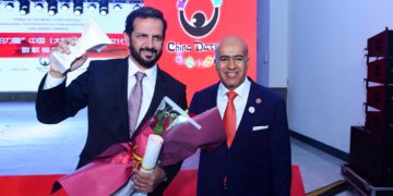 علي خليفة بن ثالث “مصور العام” بشهادة مهرجان “قوة الصورة” الصينيّ الدوليّ