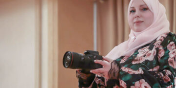 المصورة لبانة فهيم في إدارة تصوير فيلم الاحتيال