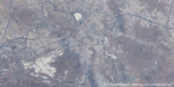 فوتوغرافيا – عندما تتصل الأرض .. بالسماء