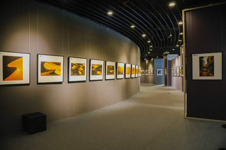 Heads of Photographic Societies Exhibition at the China Millennium Memorial World Art Center in Beijing from October 21 to 29