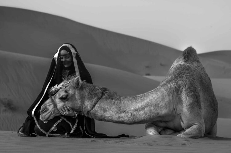 فاطمة الموسى – الإمارات العربية المتحدة​ ​ ​ – جائزة الشخصية الفوتوغرافية الواعدة