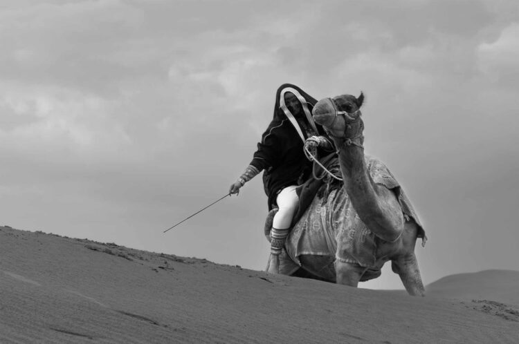 فاطمة الموسى – الإمارات العربية المتحدة​ ​ ​ – جائزة الشخصية الفوتوغرافية الواعدة