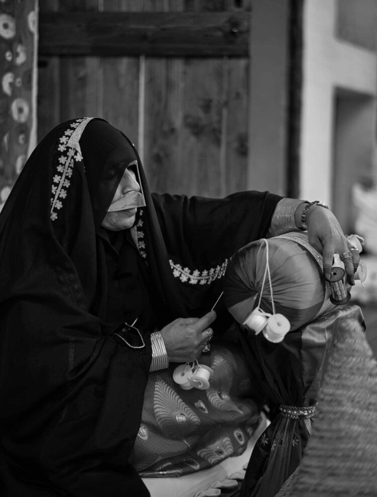 فاطمة الموسى – الإمارات العربية المتحدة​ ​ ​ – جائزة الشخصية الفوتوغرافية الواعدة