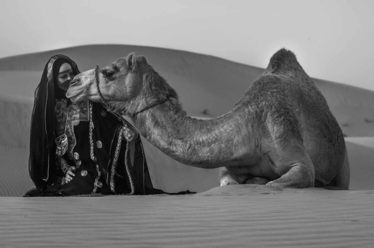 فاطمة الموسى – الإمارات العربية المتحدة​ ​ ​ – جائزة الشخصية الفوتوغرافية الواعدة