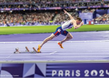 فوتوغرافيا  – “دانيال سانوم لوتن” .. عدسة النرويج في أشهر ملاعب العالم